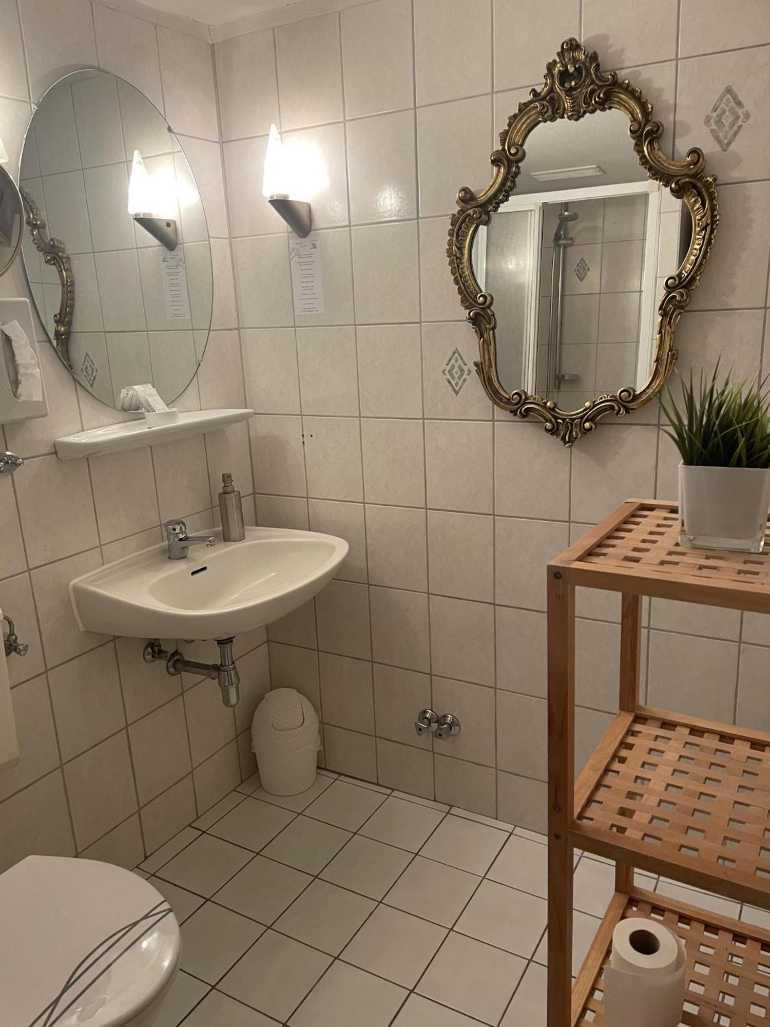 Hotel Jägerhof Essen Zimmer foto