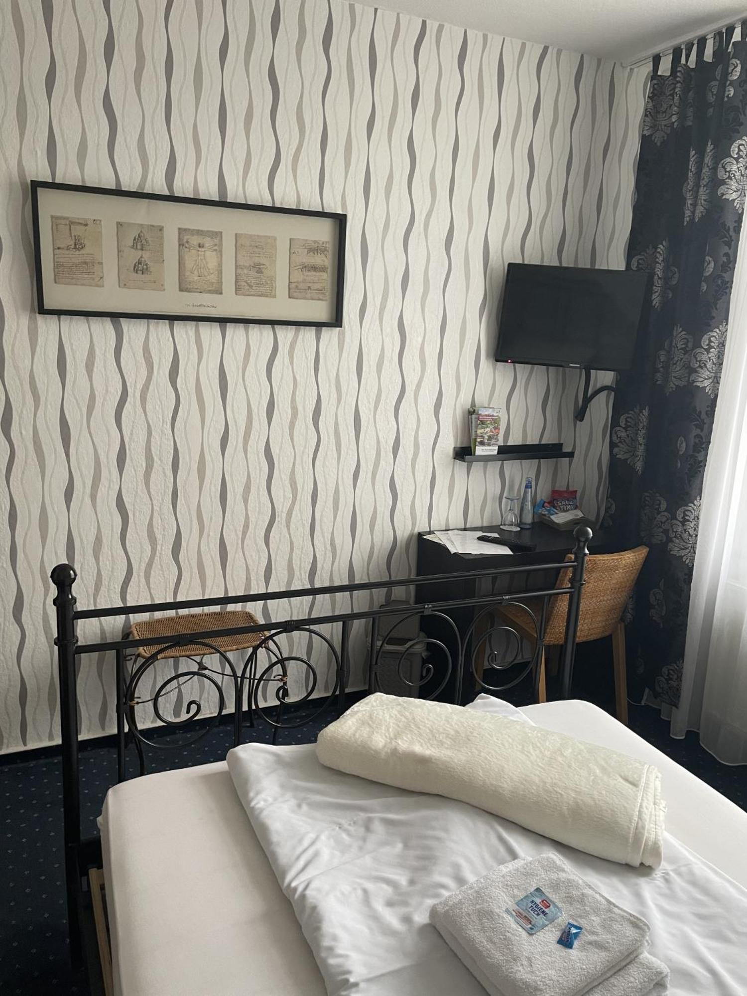 Hotel Jägerhof Essen Zimmer foto